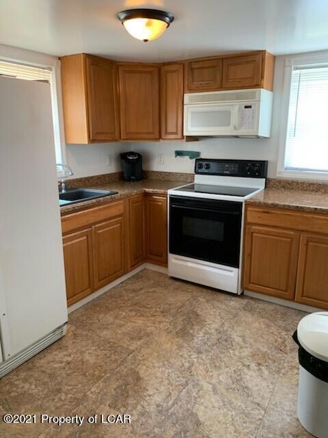 6 E Poplar St, Nanticoke, PA 18634 - photo 6