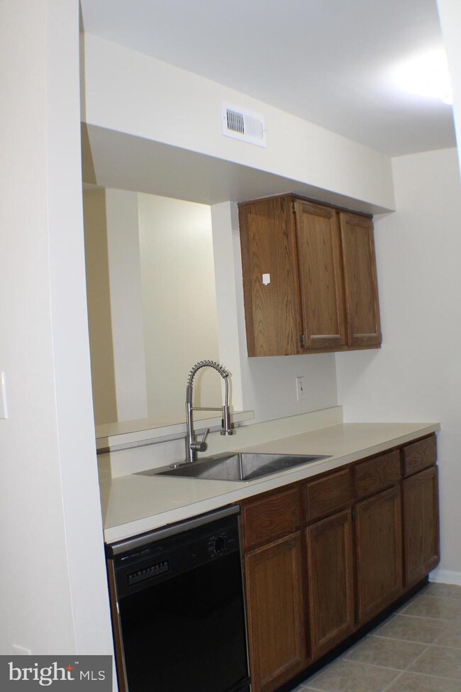 2905 Atkinson Place unit 4, Southampton, PA 18966 - photo 5