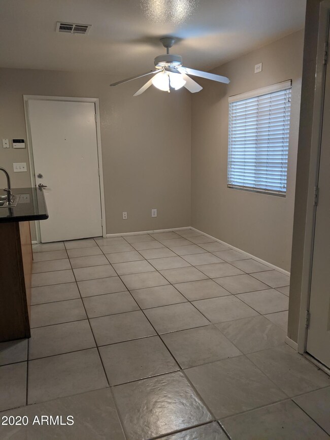 2821 E Coralbell Ave, Mesa, AZ 85204 - photo 6