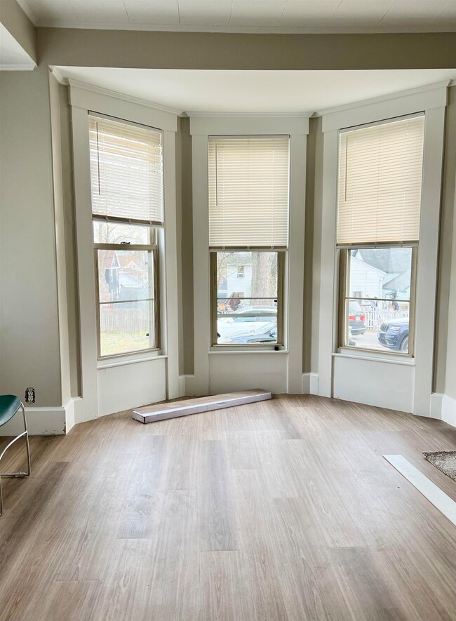 11 Norton St unit A, Nashua, NH 03064 - photo 2