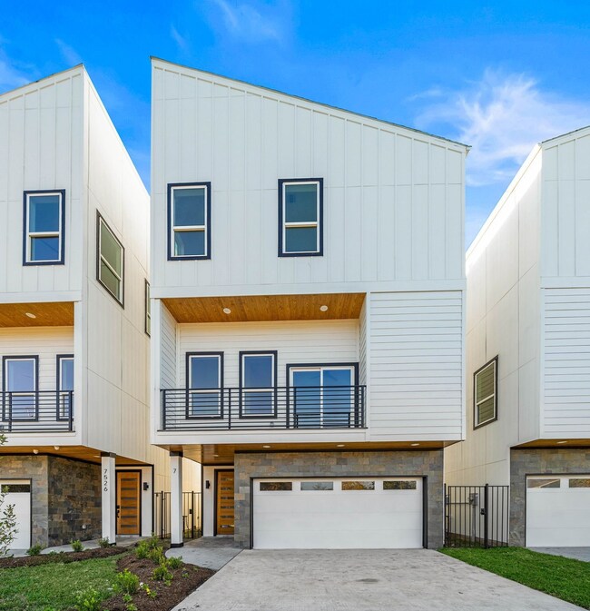 7524 La Salette St, Houston, TX 77021 - photo 2