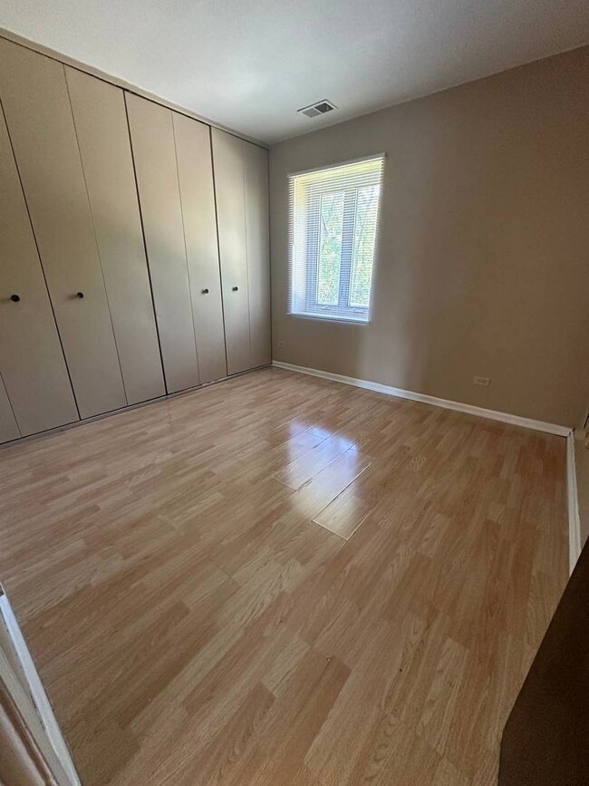 4062 Charleston Rd unit 3W, Matteson, IL 60443 - photo 3