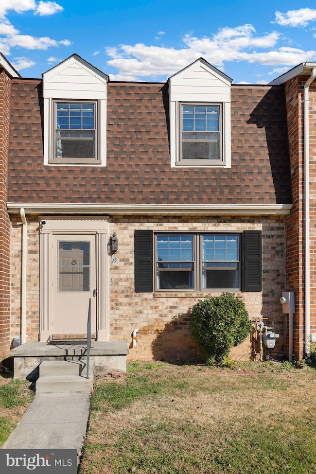 15 Holland Hill Ct, Catonsville, MD 21228 - photo 2