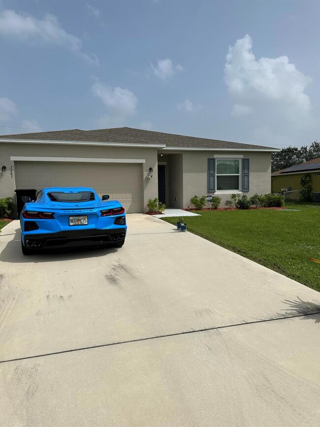 1641 SW Victor Ln, Port Saint Lucie, FL 34984 - photo 2