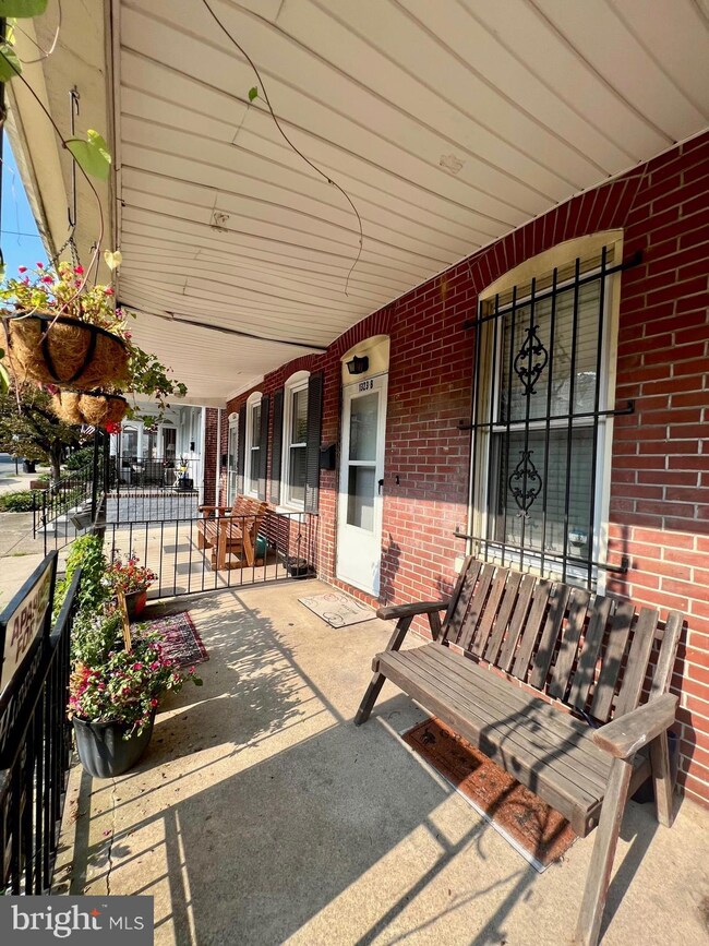 1323 N Dupont St unit B, Wilmington, DE 19806 - photo 2