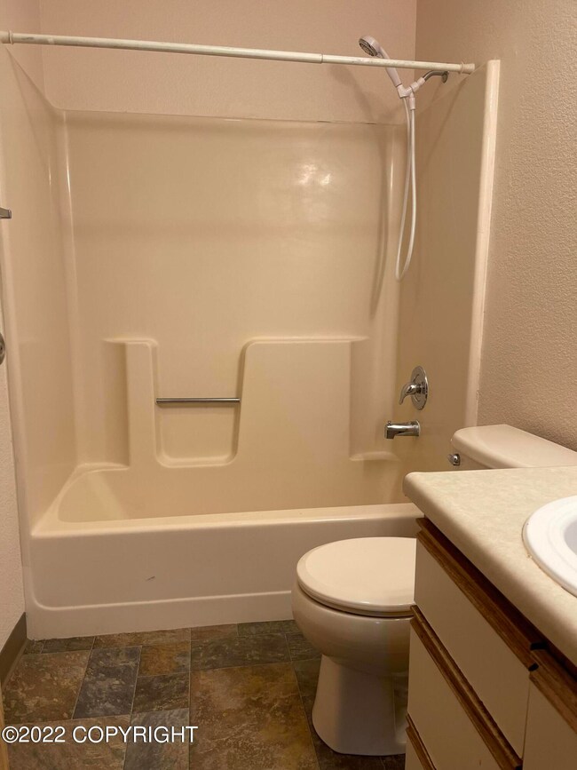 3570 W Dimond Blvd unit B4, Anchorage, AK 99502 - photo 7