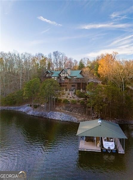 Year round deep water with 436' of lake shoreline