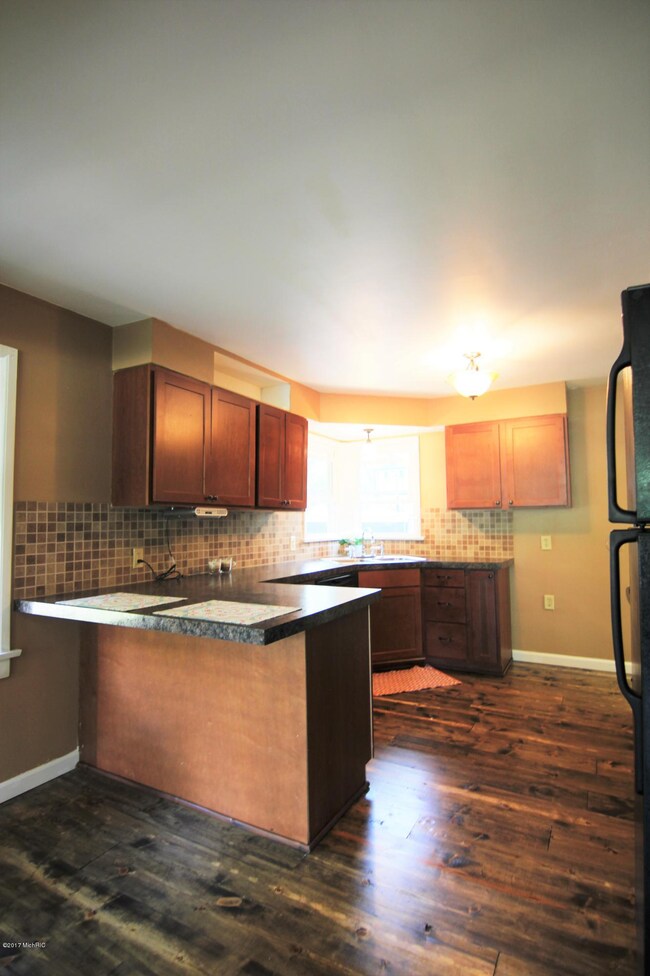Kitchen 4