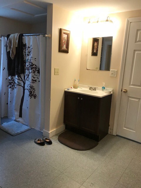 97 Willow St, Woonsocket, RI 02895 - photo 5