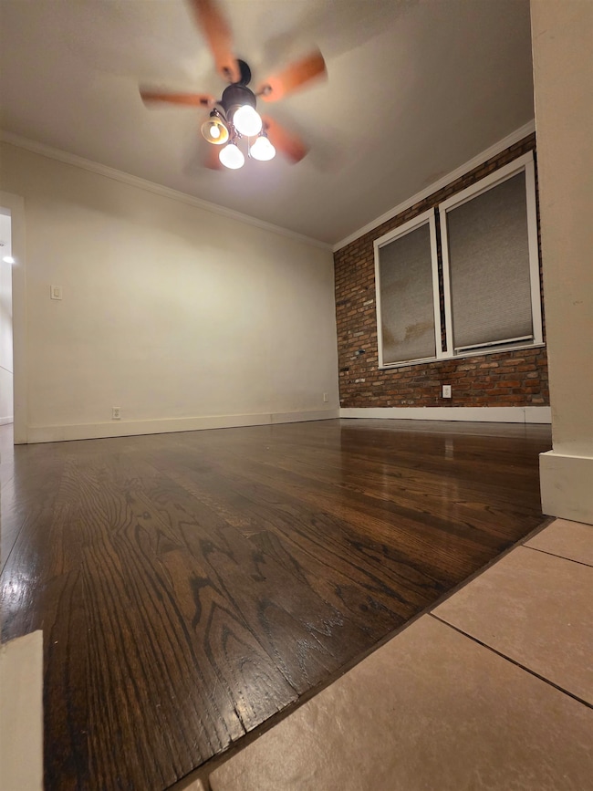 365 Avenue A unit 1, Bayonne, NJ 07002 - photo 2