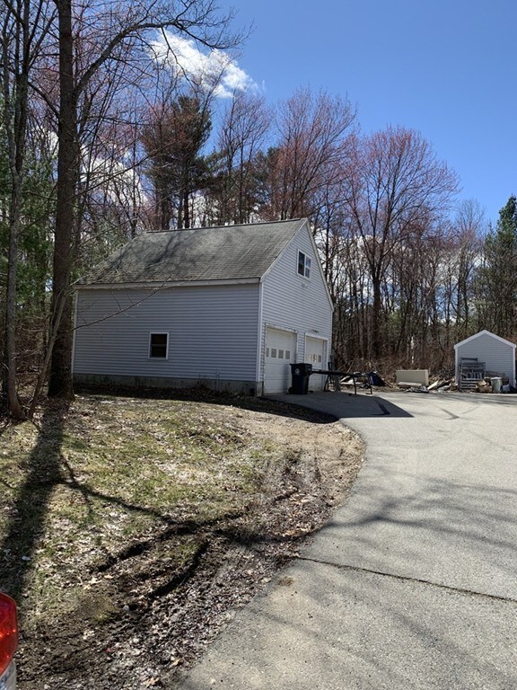 452 Lake St, Haverhill, MA 01832 - photo 4