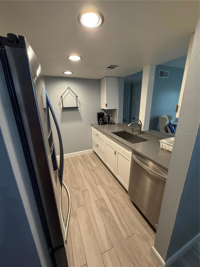 4701 Joseph Ct unit 248, Tampa, FL 33614 - photo 7