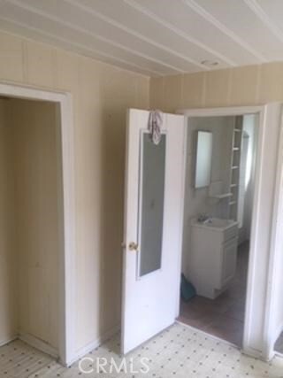 15522 3rd St unit B, Victorville, CA 92395 - photo 4