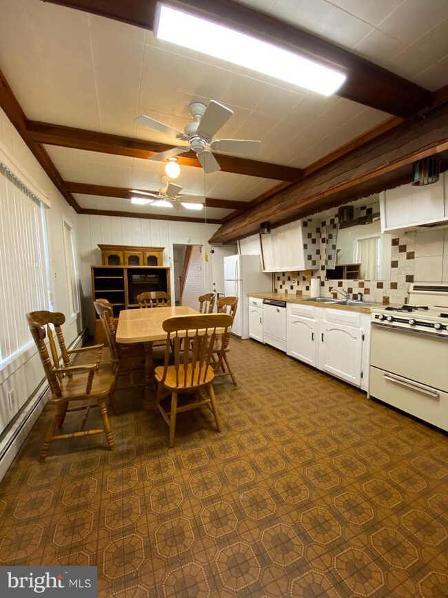 113 Franklin St, Trenton, NJ 08611 - photo 6