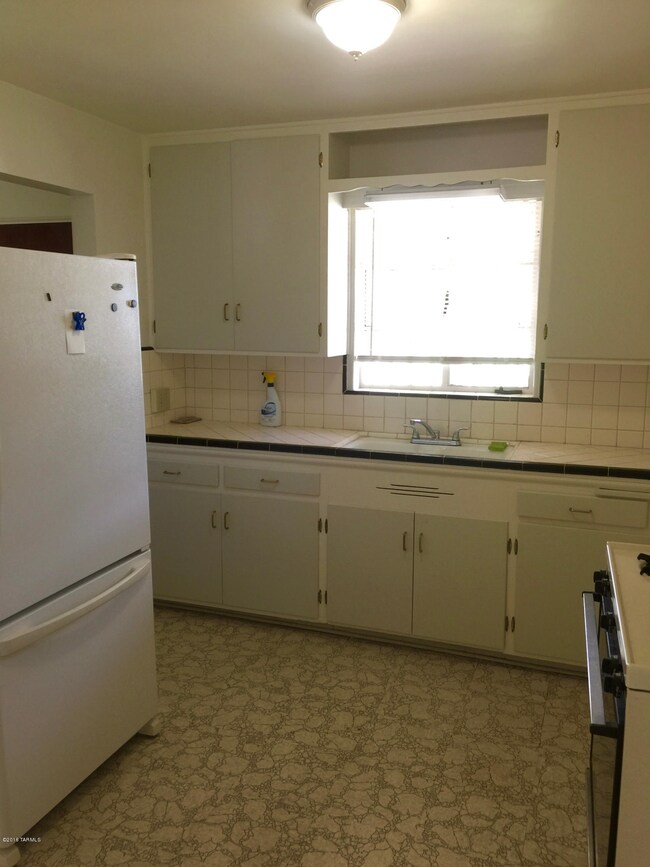 4460 E Timrod St, Tucson, AZ 85711 - photo 5