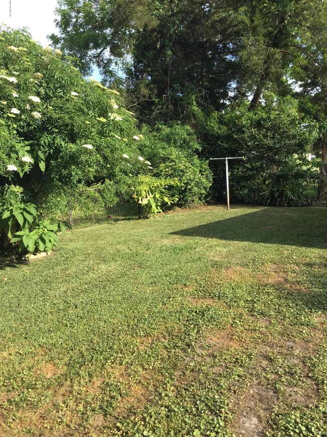 5212 Colonial Ave, Jacksonville, FL 32210 - photo 7