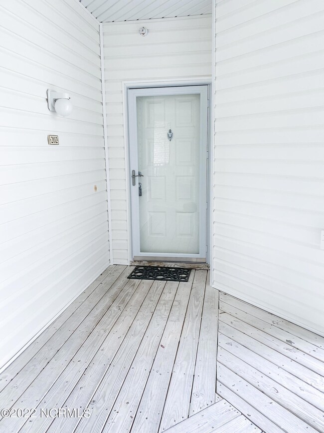 3804 River Front Place unit 202, Wilmington, NC 28412 - photo 2