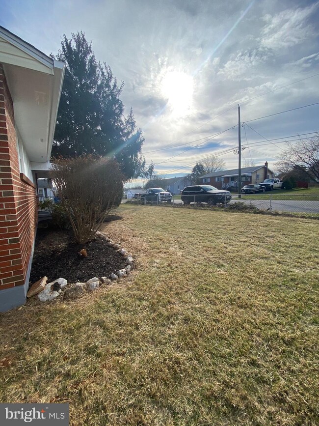 5936 Harford Ave, Gwynn Oak, MD 21207 - photo 4