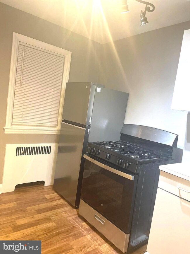 110 Cherrydell Rd unit 2, Catonsville, MD 21228 - photo 4