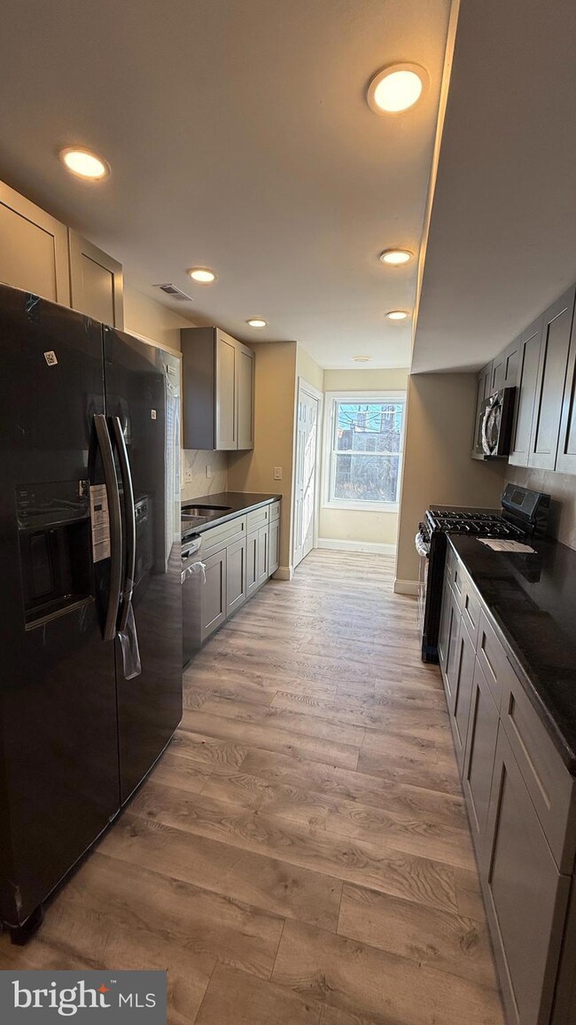 1220 Drexel Ave, Atlantic City, NJ 08401 - photo 4