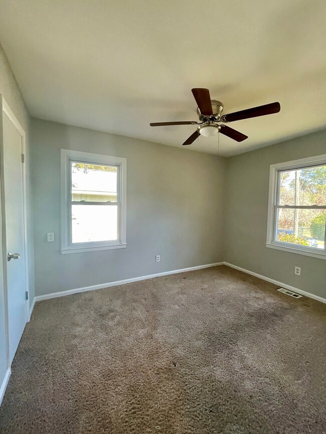 905 Bethune Ct, Columbus, GA 31907 - photo 4