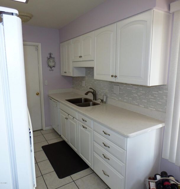 17669 N Del Webb Blvd, Sun City, AZ 85373 - photo 6