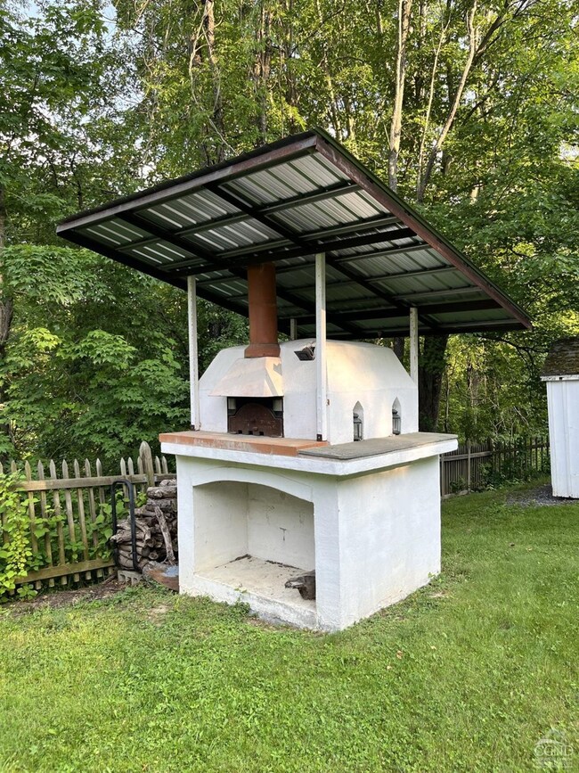 105 Camp Creek Rd, Germantown, NY 12526 - photo 5