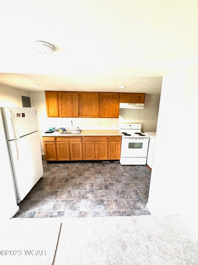 1115 Bradford St, Lima, OH 45805 - photo 4