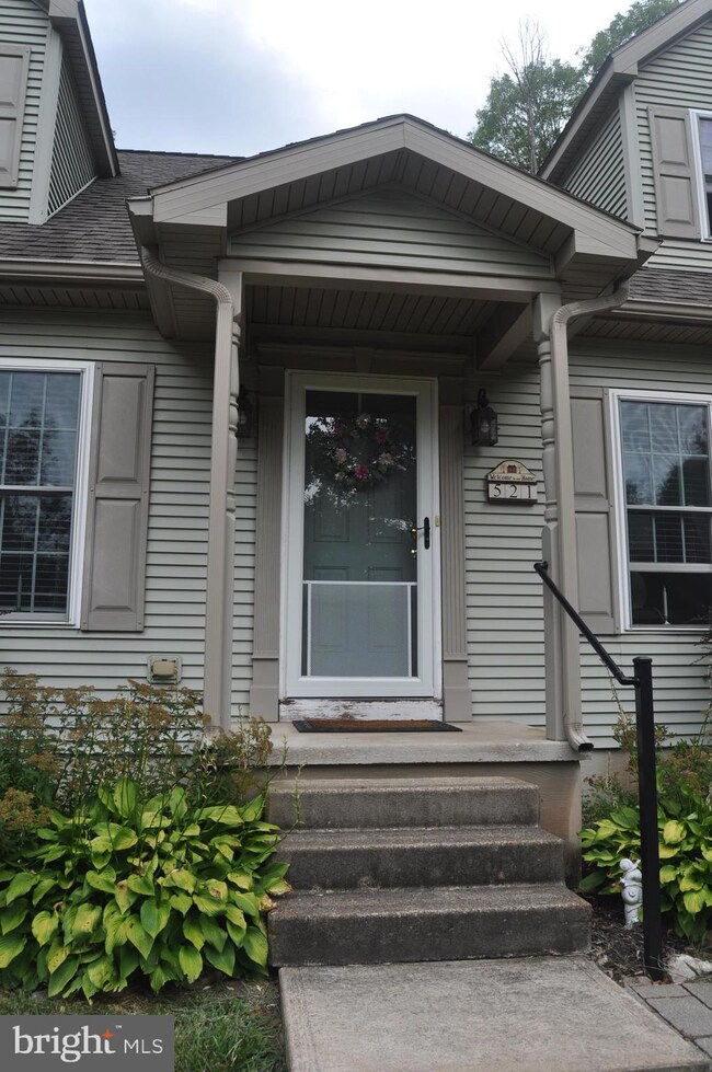 521 W 5th St unit L1, Williamstown, PA 17098 - photo 4