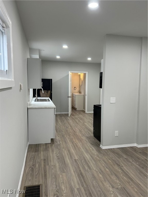 15630 Holmes Ave unit Down, Cleveland, OH 44110 - photo 4