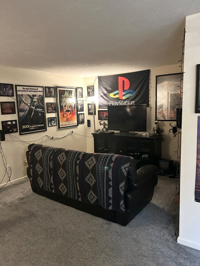 49 Canterbury Rd unit K, Plainfield, CT 06374 - photo 7