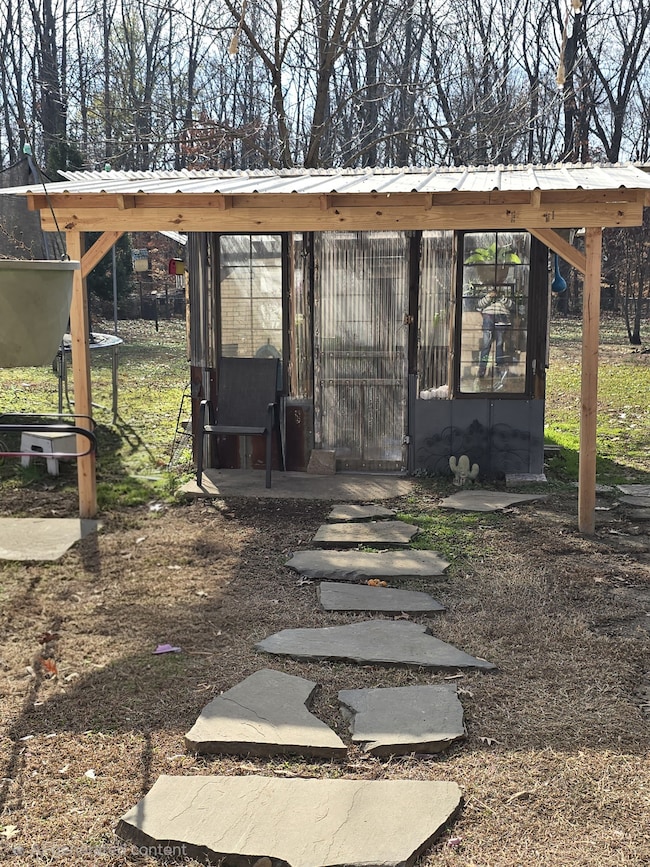 336 Leader Dr, New Johnsonville, TN 37134 - photo 6