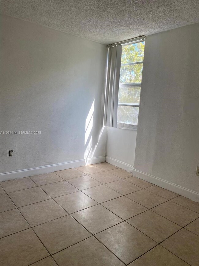 5959 SW 69th St unit 106, South Miami, FL 33143 - photo 7