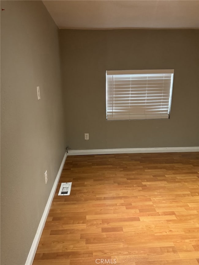 13959 Victoria Dr, Victorville, CA 92395 - photo 6