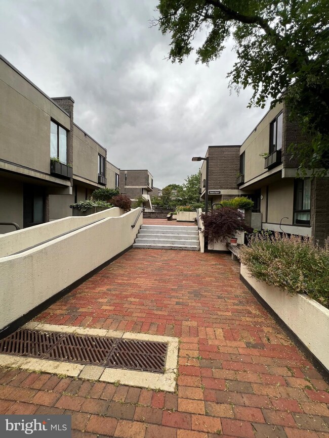 2217 Foxbane Square, Baltimore, MD 21209 - photo 3