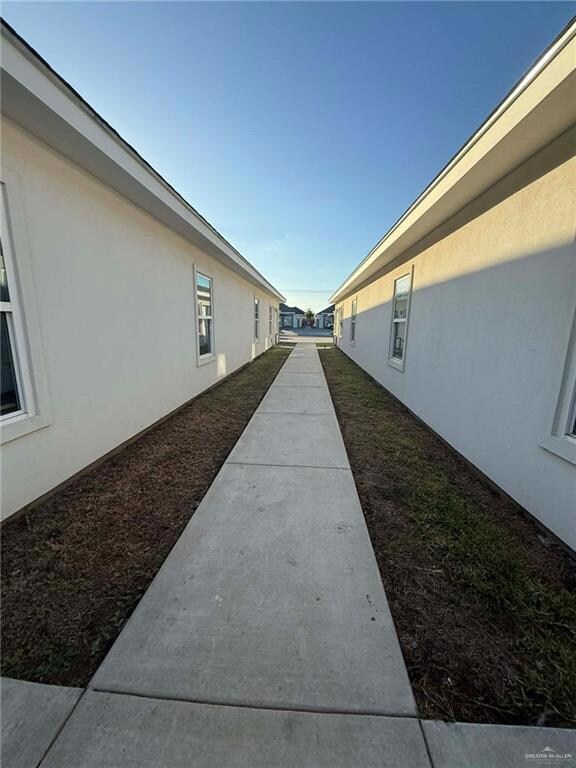 1316 S Xanthia St unit 4, Alton, TX 78573 - photo 7