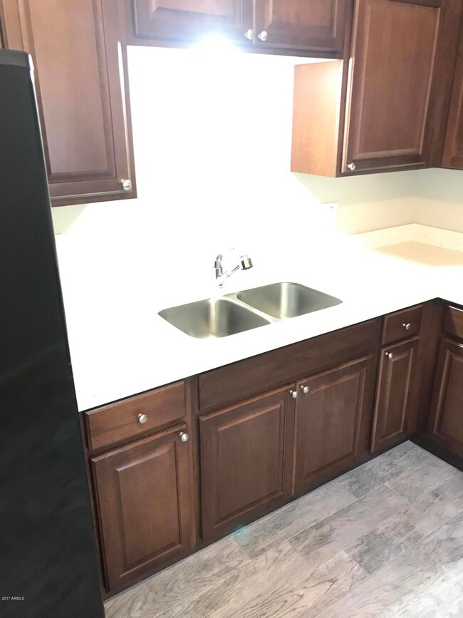 3740 W Dunlap Ave unit D3, Phoenix, AZ 85051 - photo 2