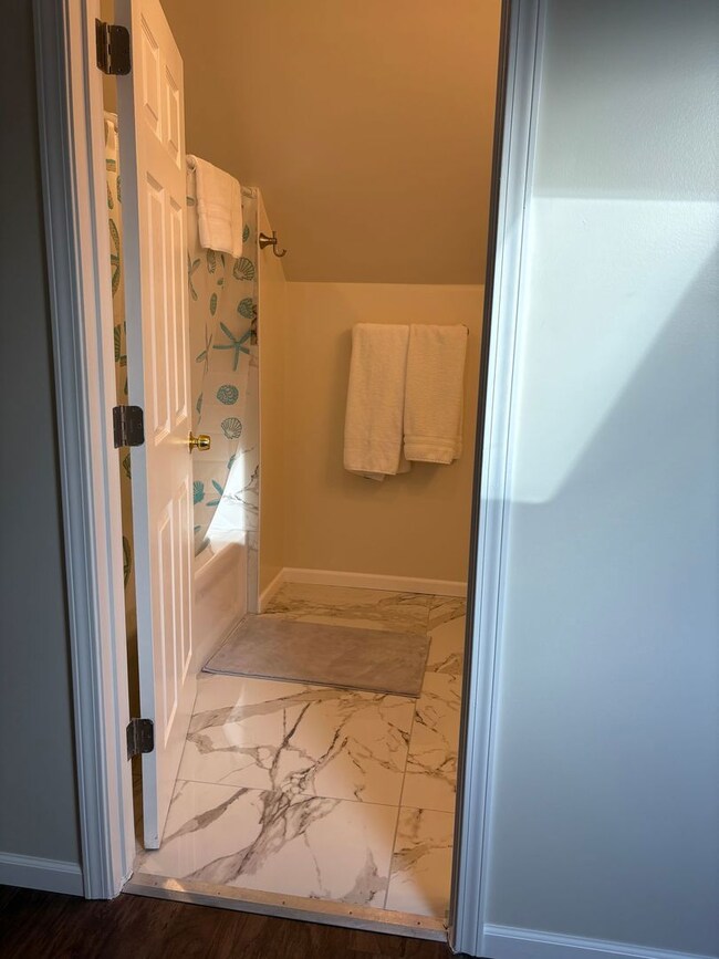 5345 W Wolfram St unit 1, Chicago, IL 60641 - photo 3