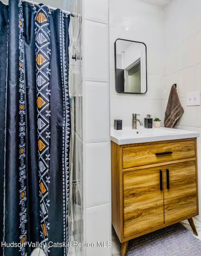 72 Hunter Dr unit L5, Hunter, NY 12442 - photo 6