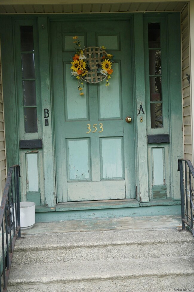 353 Kenwood Ave, Delmar, NY 12054 - photo 2