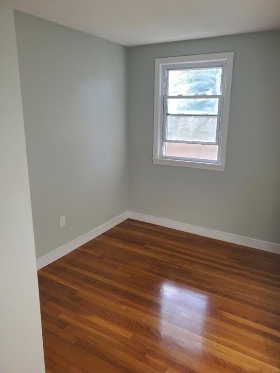 31 Jacob St unit 1, Dorchester Center, MA 02124 - photo 6