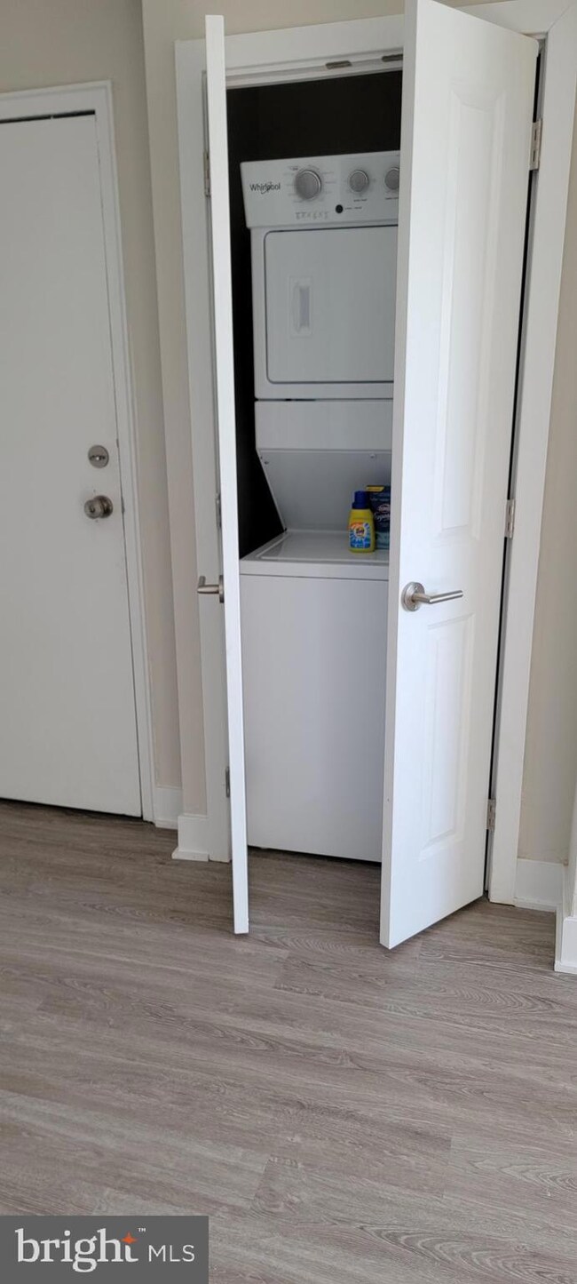 106 W North Ln unit C6, Conshohocken, PA 19428 - photo 5