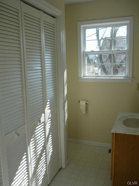 105 Vista Dr, Forks Township, PA 18040 - photo 7