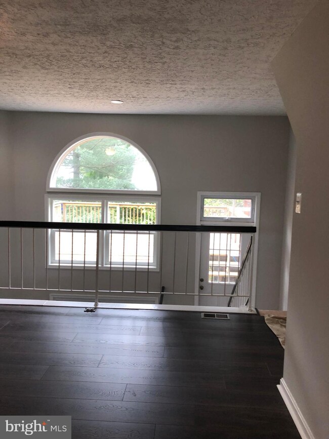 20 Scarlet Sage Ct, Burtonsville, MD 20866 - photo 5