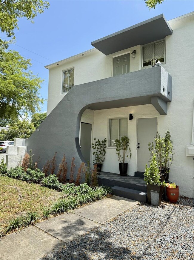 500 NE 70th St unit 2nd floor, Miami, FL 33138 - photo 2