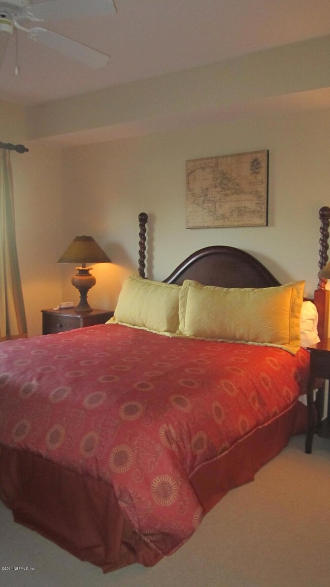 Bedroom with King Size Bed