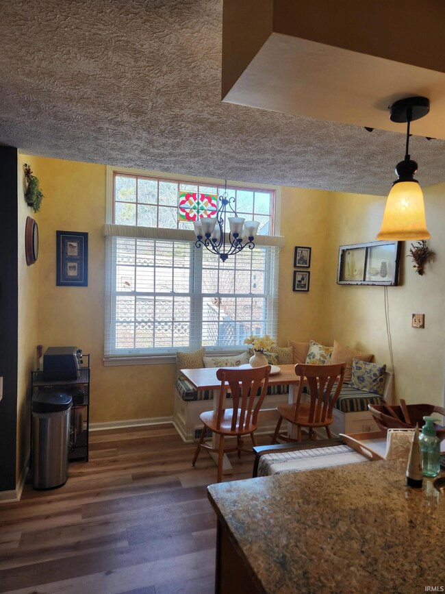 2270 E Cape Cod Dr, Bloomington, IN 47401 - photo 7