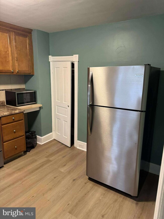 1931 Valley Rd unit 2, Coatesville, PA 19320 - photo 5