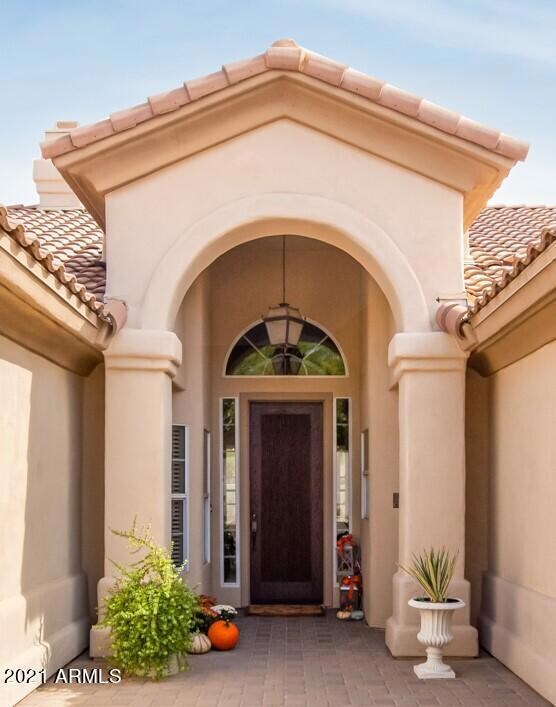 Come on in!