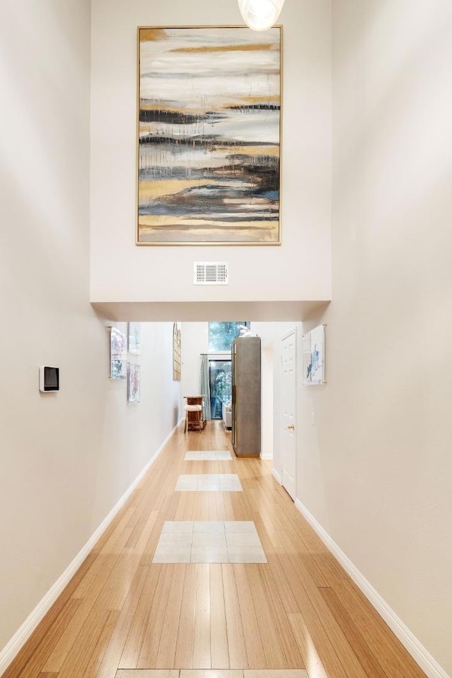 Expansive Entry